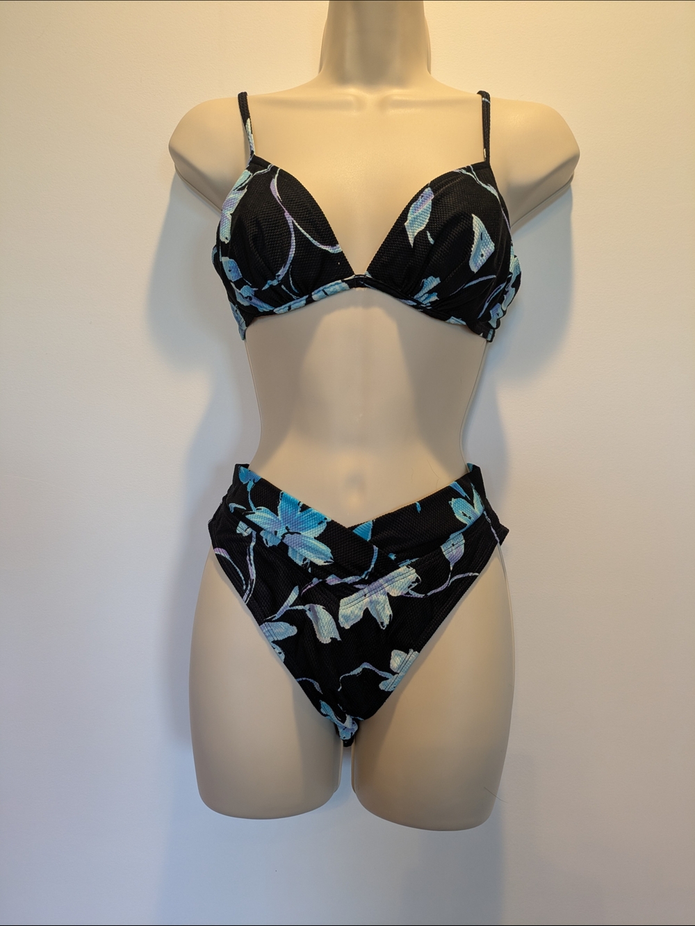 Sessa Black Floral High-Waist Bikini Set with Floral Accents - Size 12